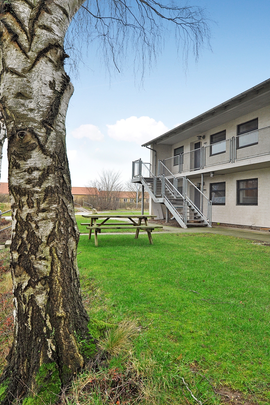 vacant apartment image